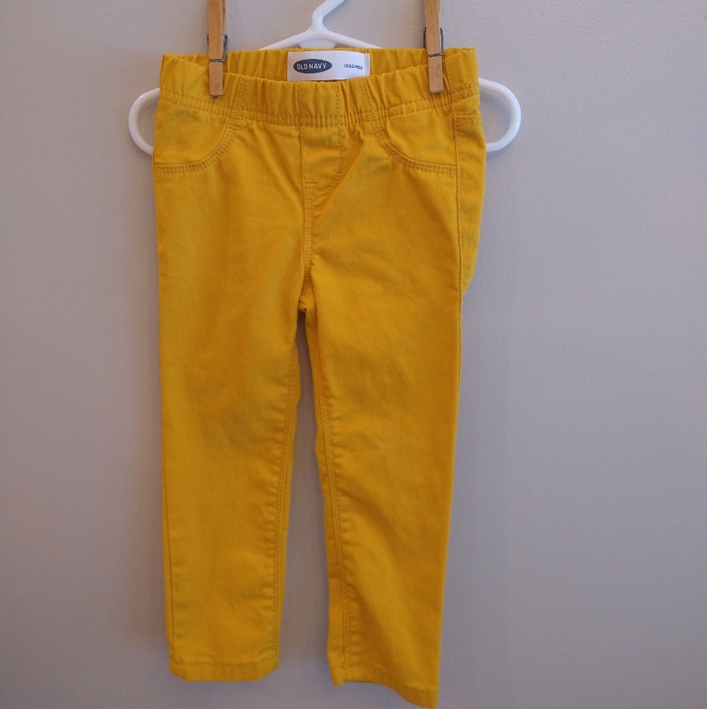 Old Navy Yellow jegging pants